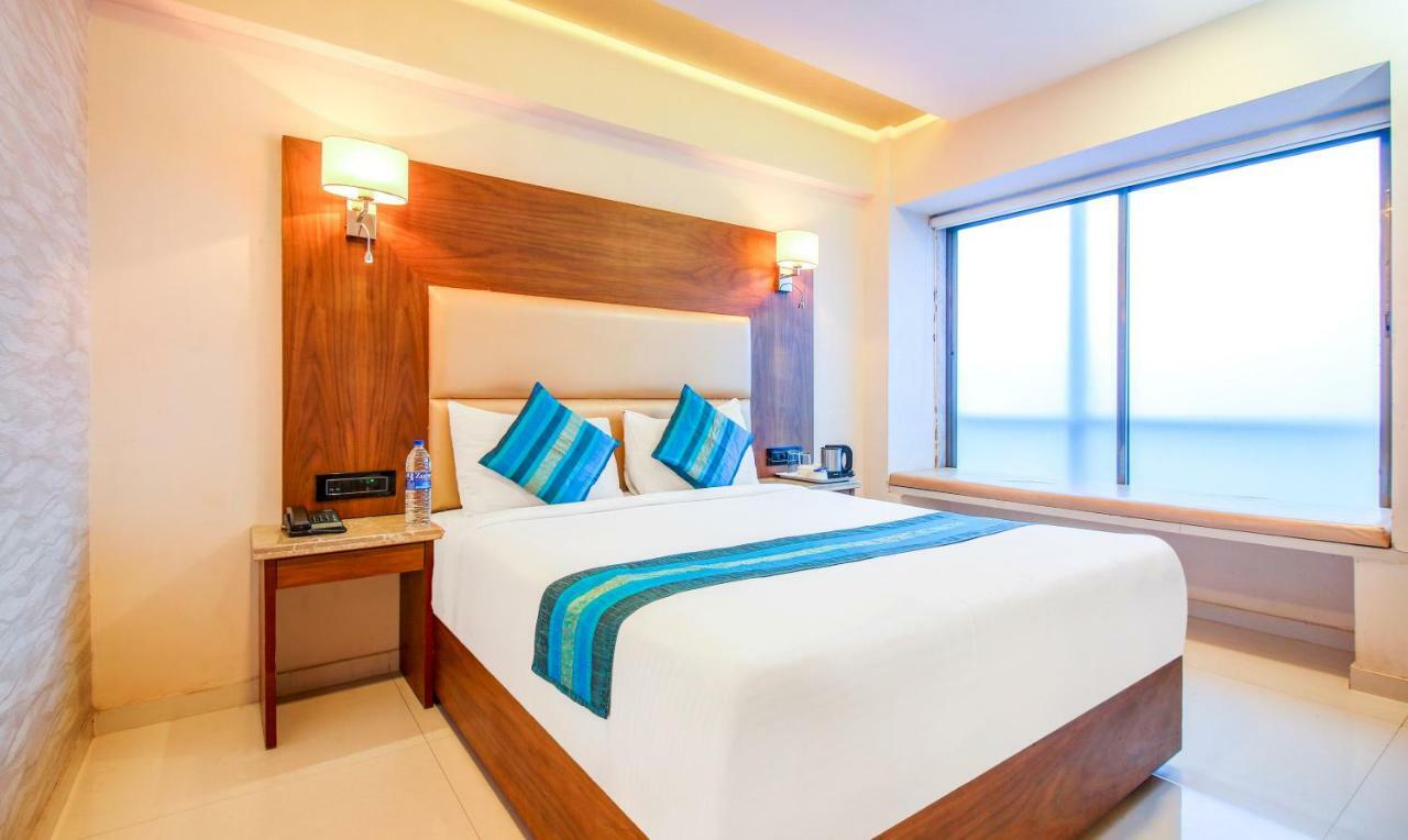 Hotel Oxford Mumbai Exterior photo